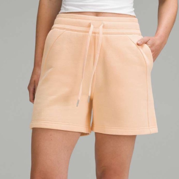 Lululemon Scuba High-Rise Short 5"
Peach Bellini - Picture 7 of 7